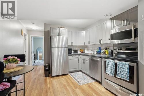 462 Kloppenburg Street, Saskatoon, SK - Indoor Photo Showing Kitchen With Stainless Steel Kitchen