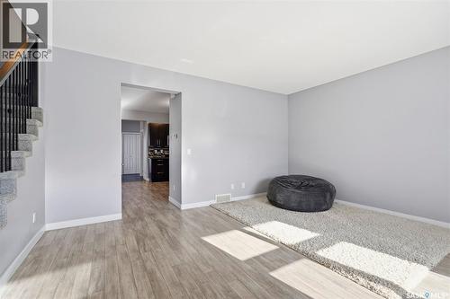 462 Kloppenburg Street, Saskatoon, SK - Indoor