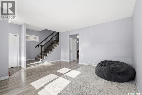 462 Kloppenburg Street, Saskatoon, SK - Indoor