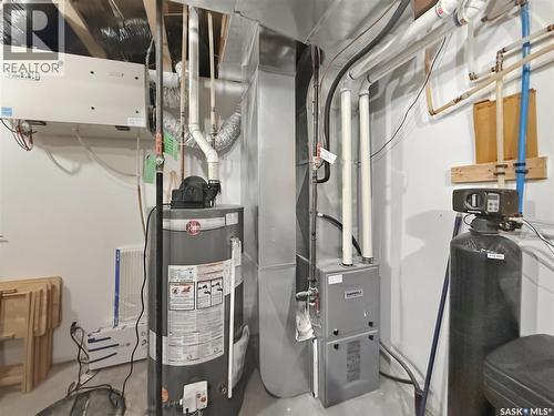 860 Colonel Otter Drive, Swift Current, SK - Indoor Photo Showing Basement