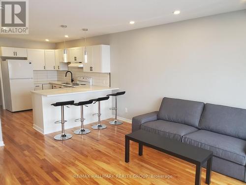 1329 Bloomsbury Crescent, Ottawa, ON - Indoor Photo Showing Other Room