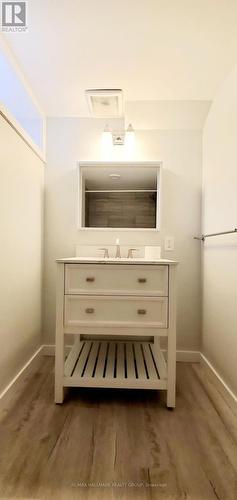 1329 Bloomsbury Crescent, Ottawa, ON - Indoor