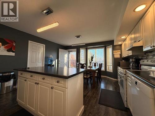 4009 59 Avenueclose, Lloydminster, AB 