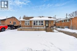 1284 DOT AVENUE  Windsor, ON N9C 3J1