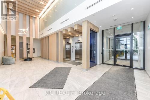 323 - 86 Dundas St. Street E, Mississauga, ON - Indoor Photo Showing Other Room