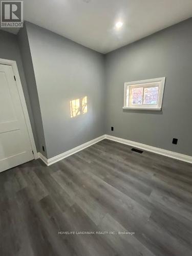 214 Burlington Street E, Hamilton, ON - Indoor Photo Showing Other Room