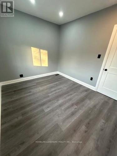 214 Burlington Street E, Hamilton, ON - Indoor Photo Showing Other Room