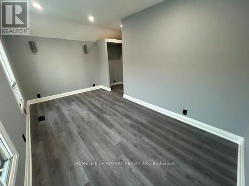 214 Burlington Street E, Hamilton, ON - Indoor Photo Showing Other Room