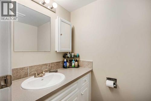 75D, 231 Heritage Drive Se, Calgary, AB 