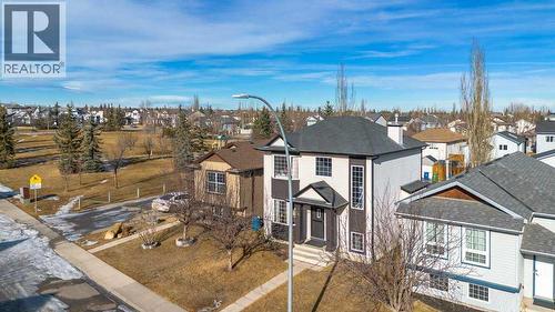 28 Everstone Way Sw, Calgary, AB 