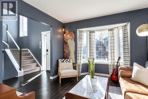 28 Everstone Way Sw, Calgary, AB 