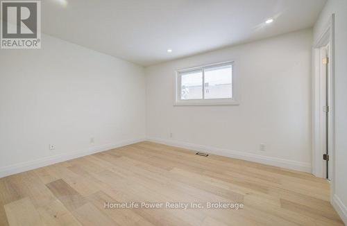 328 The Country Way, Kitchener, ON - Indoor Photo Showing Other Room