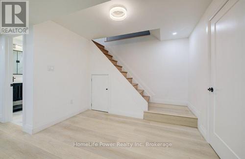 328 The Country Way, Kitchener, ON - Indoor Photo Showing Other Room