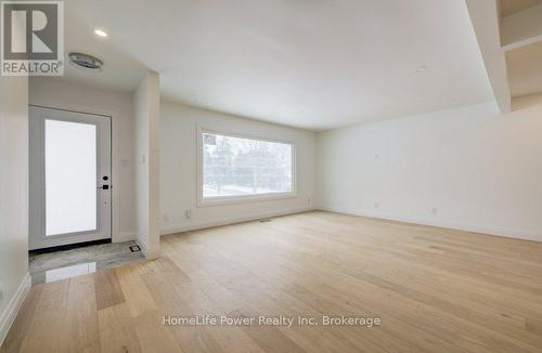 328 The Country Way, Kitchener, ON - Indoor Photo Showing Other Room