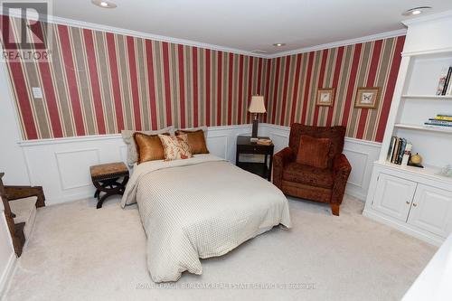 479 Blathwayte Lane, Burlington, ON - Indoor Photo Showing Bedroom