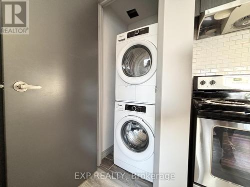 F504 - 275 Larch Street, Waterloo, ON - Indoor Photo Showing Laundry Room