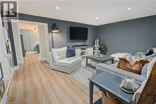 196 Durham Avenue, Cambridge, ON - Indoor