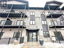 209 - 2396 CLEROUX CRESCENT  Ottawa, ON K1W 1A2