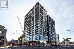 1703 - 2020 BATHURST STREET  Toronto, ON M5P 0A6