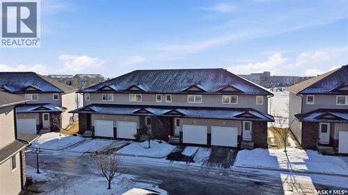 7 365 Dawson Crescent, Saskatoon, SK - Outdoor With Facade