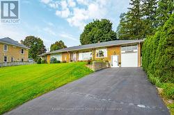 379 ST PATRICK STREET W Centre Wellington (Fergus), ON N1M 1L8