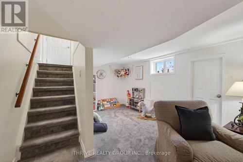 34 Devonshire Avenue, London South (South G), ON - Indoor