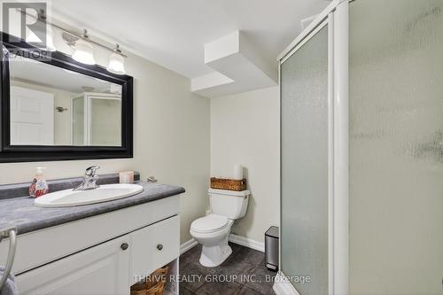 34 Devonshire Avenue, London South (South G), ON - Indoor Photo Showing Bathroom