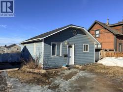 9705 8 Street  Dawson Creek, BC V1G 3P5