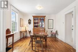 Lots of room for a crowd - 