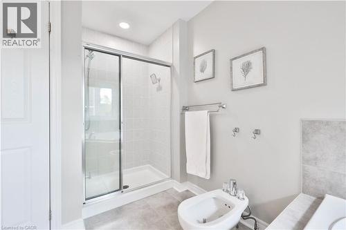 3262 Skipton Lane, Oakville, ON - Indoor Photo Showing Bathroom