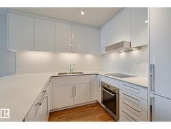 #3704 10360 102 ST NW  Edmonton, AB T5J 0K6