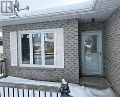 174 Cloverbrae Crescent  North Bay, ON P1A 4J3