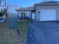 174 Cloverbrae Crescent North Bay, ON P1A 4J3