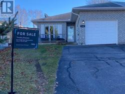 174 Cloverbrae Crescent North Bay, ON P1A 4J3