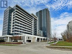 2311 - 7890 BATHURST STREET  Vaughan, ON L4J 0J8