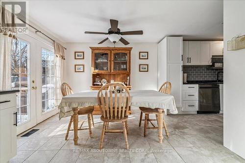 11 Macteith Court, Cambridge, ON - Indoor Photo Showing Dining Room