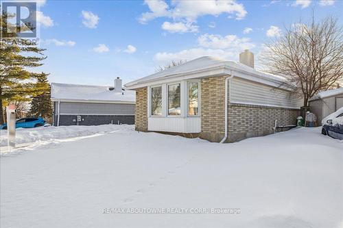 11 Macteith Court, Cambridge, ON - Outdoor