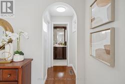Arched Entry to Ensuite & W/I Closet - 