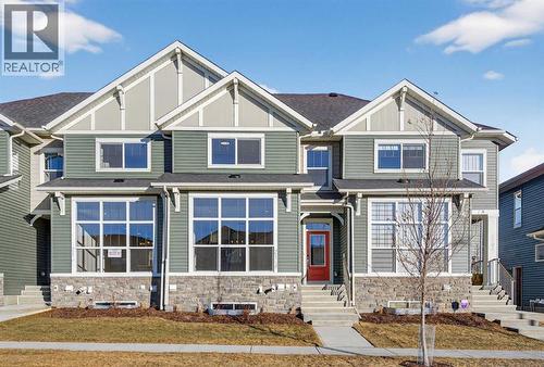 2198 Bayview Drive SW  Airdrie, AB T4B 5N4