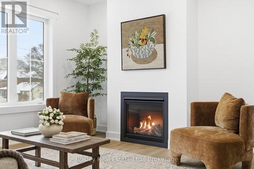 130 Fifth Street, Collingwood, ON - Indoor Photo Showing Living Room With Fireplace