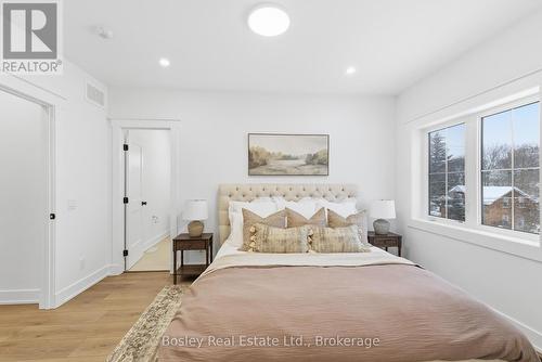 130 Fifth Street, Collingwood, ON - Indoor Photo Showing Bedroom