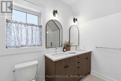 130 Fifth Street, Collingwood, ON - Indoor Photo Showing Bathroom