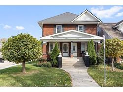 1402 PIERRE  Windsor, ON N8X 4P4