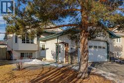38 Kendrew Drive  Red Deer, AB T4P 3X6