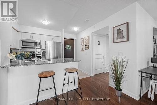 1208 - 215 Sherway Gardens Road, Toronto, ON - Indoor Photo Showing Kitchen With Upgraded Kitchen