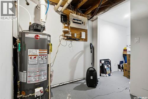 4124 4Th Avenue, Regina, SK - Indoor Photo Showing Basement