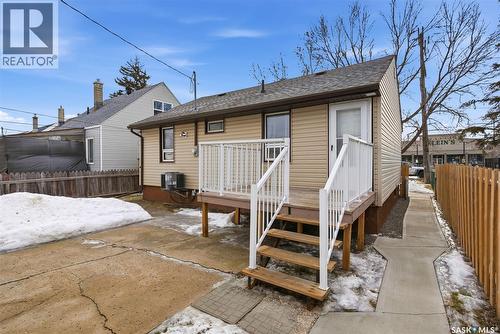 4124 4Th Avenue, Regina, SK - Outdoor With Deck Patio Veranda