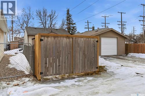 4124 4Th Avenue, Regina, SK - Outdoor With Exterior