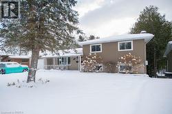 104 HILLSIDE Avenue  Delhi, ON N4B 1Y7