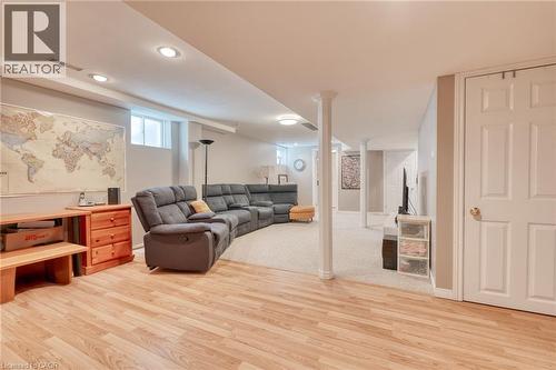 4 Richview Drive, Hamilton, ON - Indoor